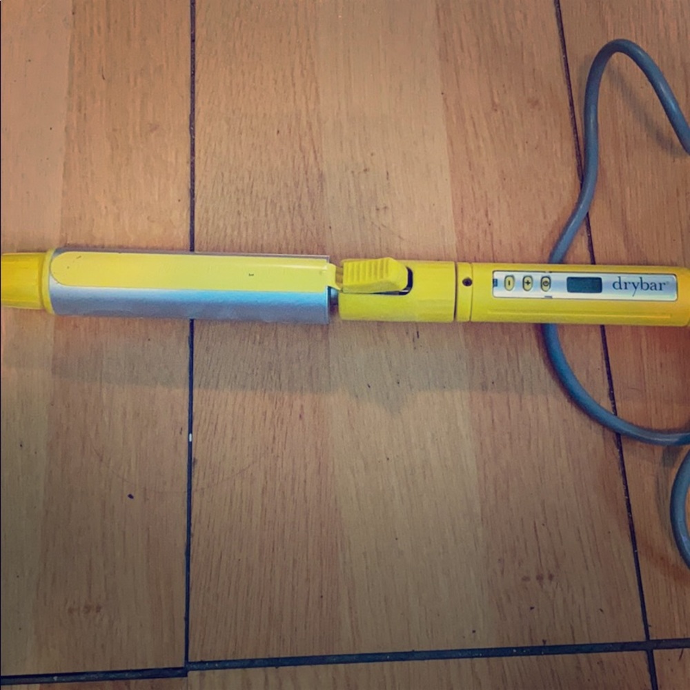 Drybar Curling Iron